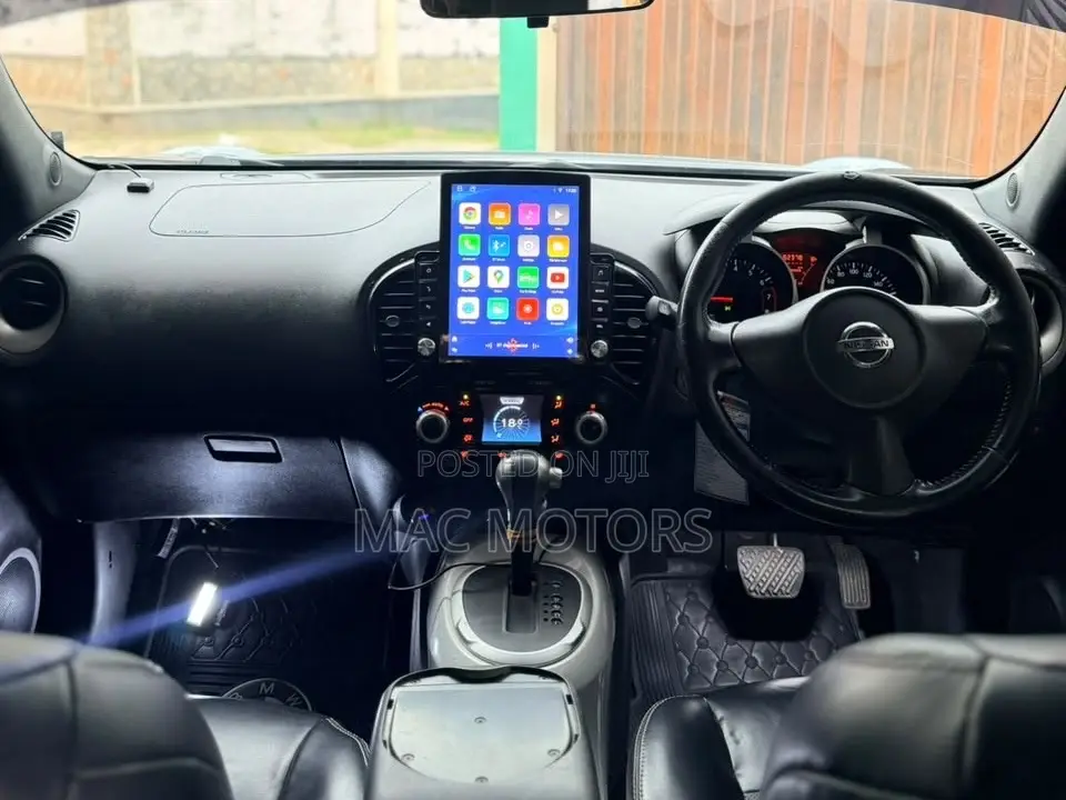 Nissan Juke 2011 Black