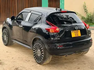 Nissan Juke 2011 Black