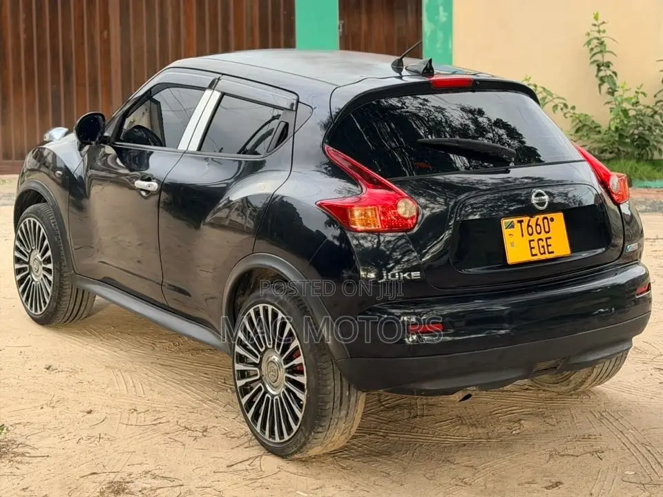 Nissan Juke 2011 Black