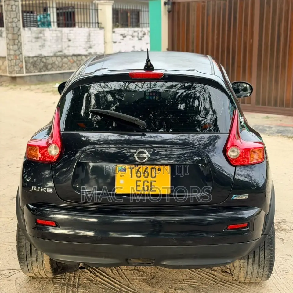 Nissan Juke 2011 Black