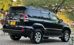 Toyota Land Cruiser Prado 2006 Black