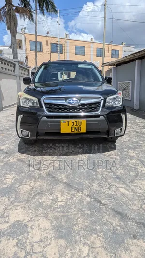 Subaru Forester 2015 Black