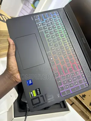 New Laptop HP Omen 17 32GB Intel Core Ultra 9 SSD 2T