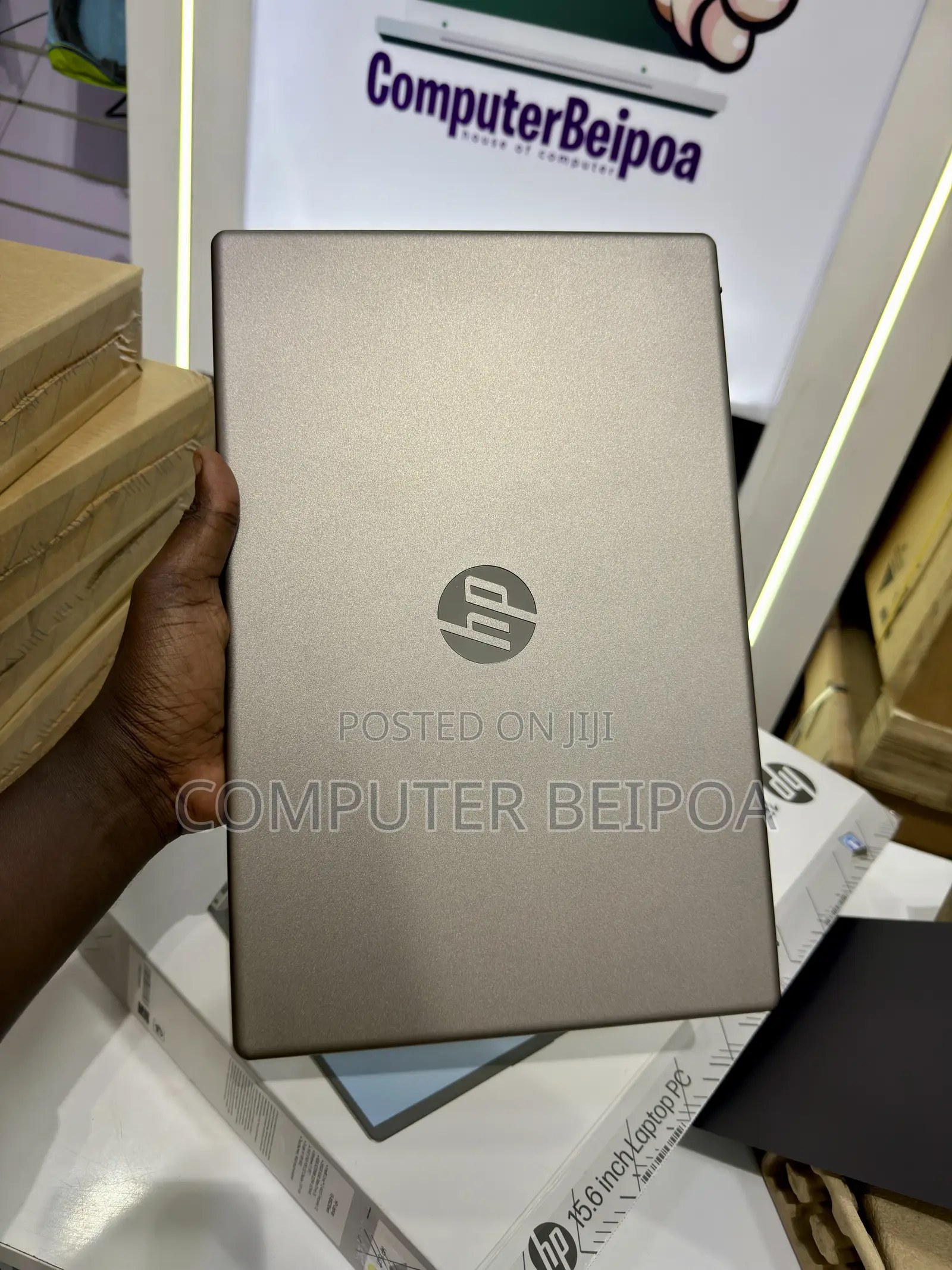 New Laptop HP 15 8GB Intel Core i3 SSD 256GB