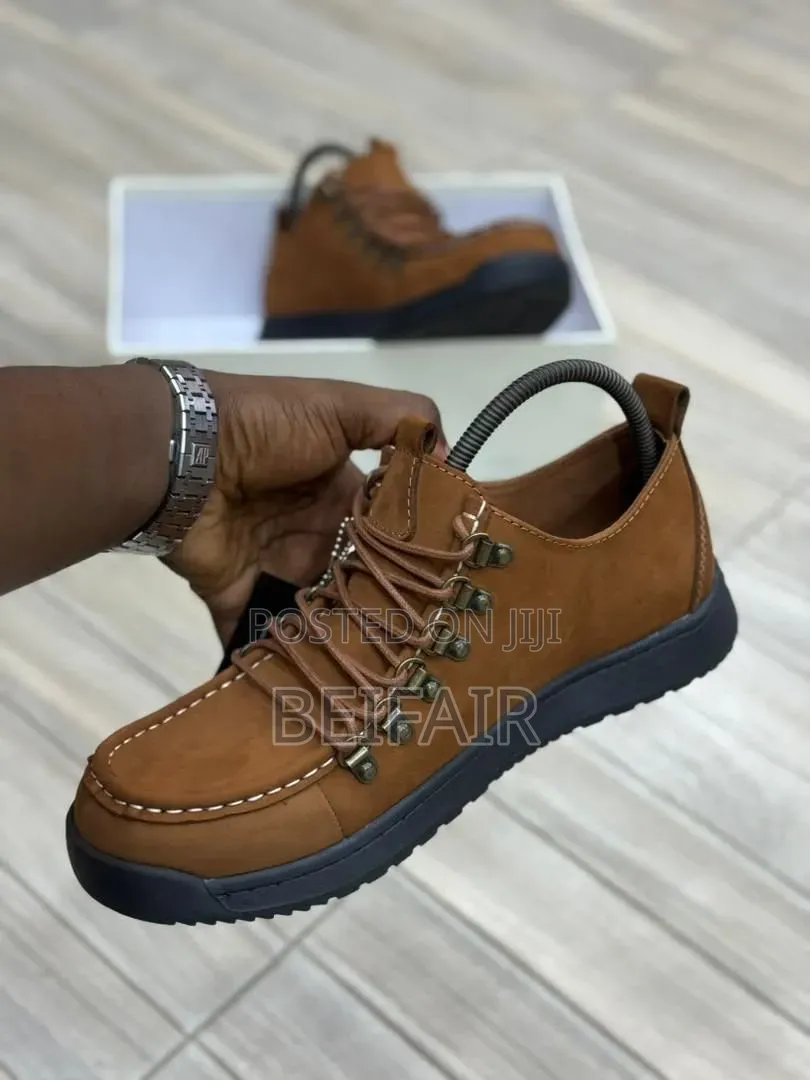 Original Cat Low Cut Boot