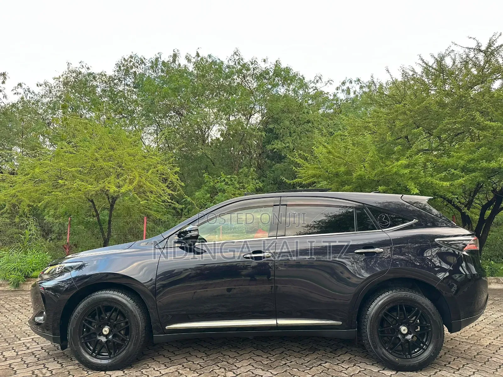 Toyota Harrier 2016 Black