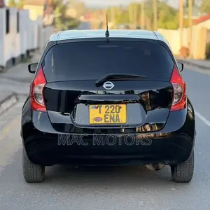 Nissan Note 1.2 Petrol 2013 Black