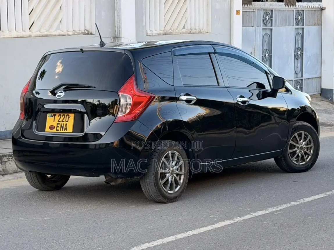 Nissan Note 1.2 Petrol 2013 Black