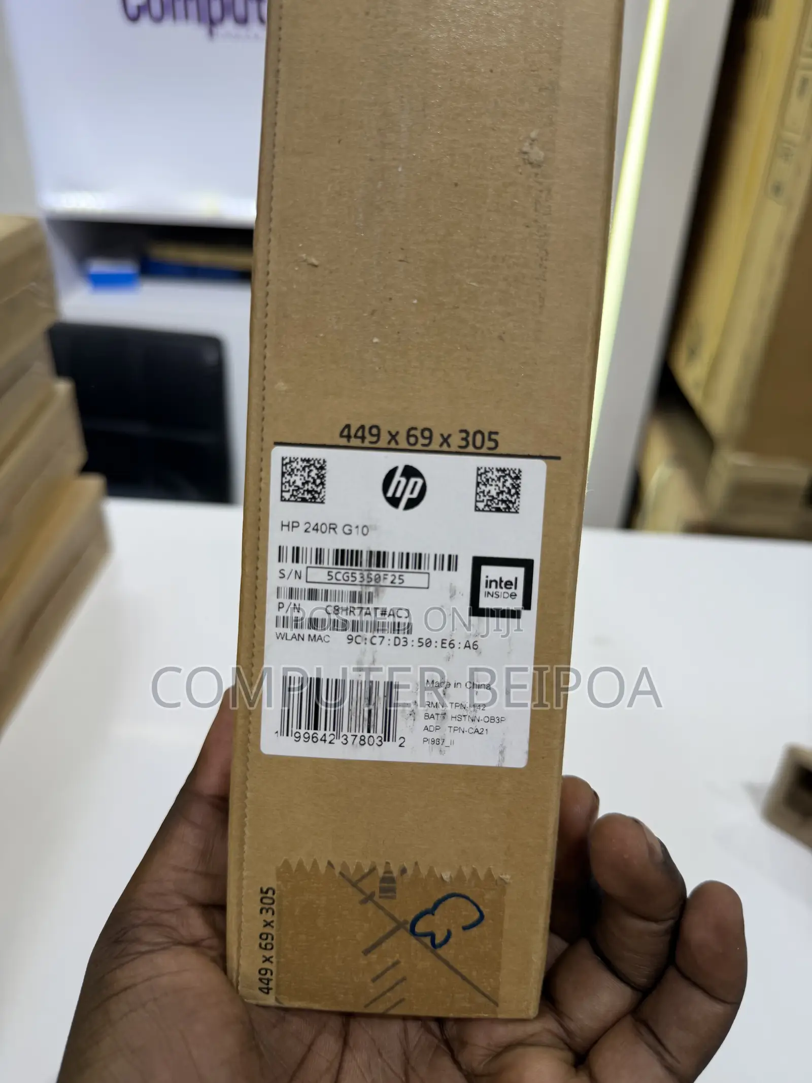 New Laptop HP 240 8GB Intel Core i3 SSD 512GB