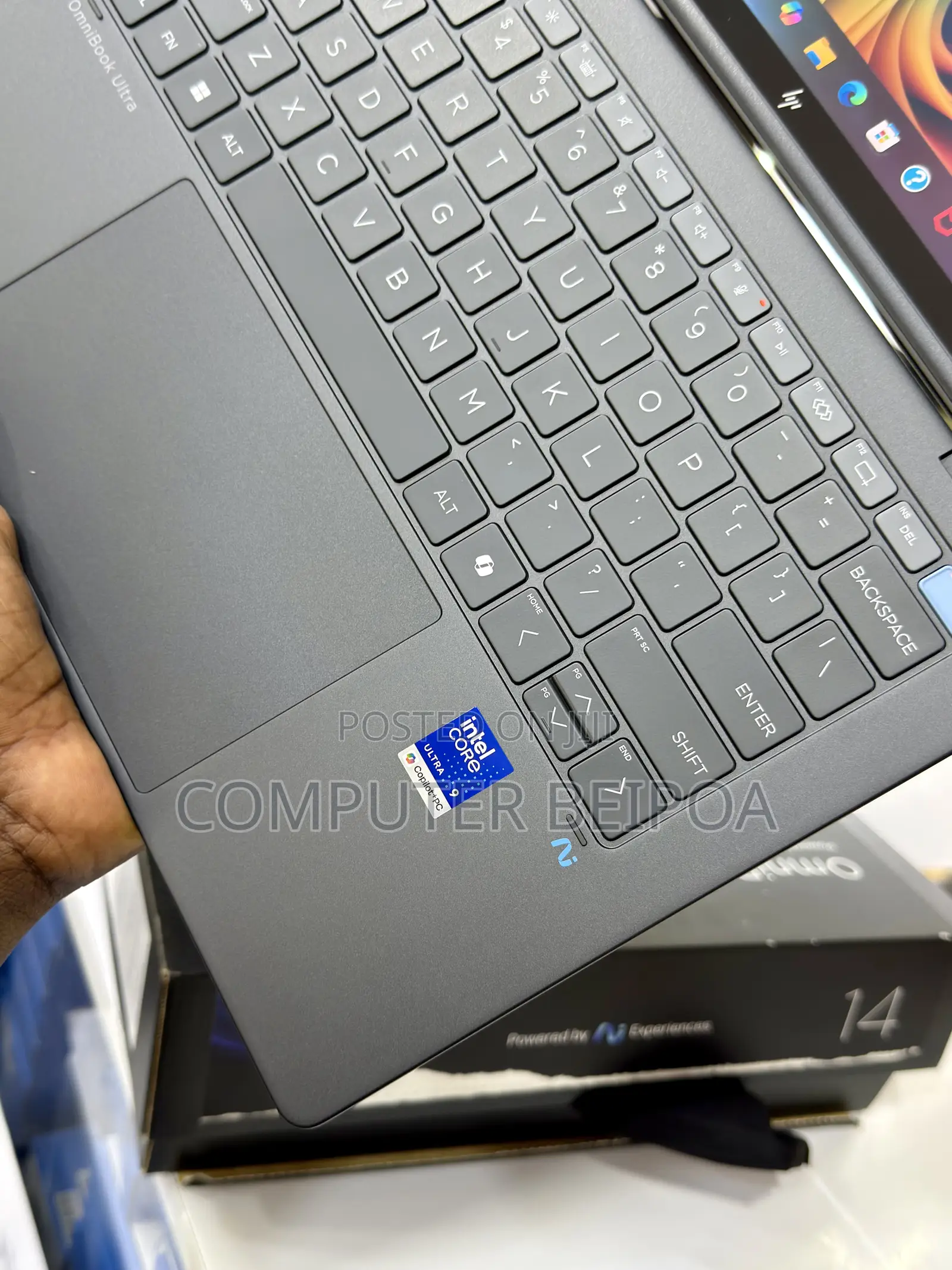 New Laptop HP OmniBook Ultra Flip 14" 16GB Intel Core Ultra 7 SSD 1T