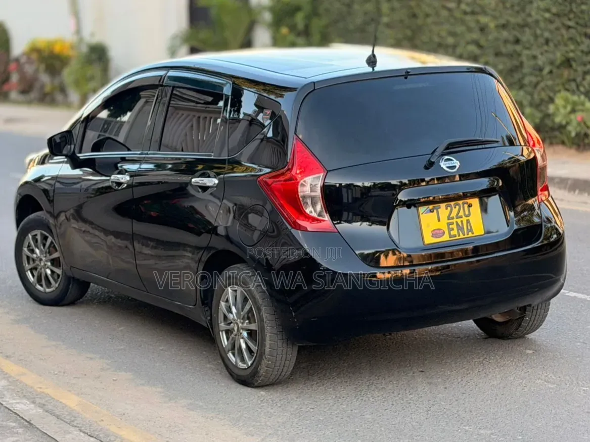 Nissan Note 2014 Black