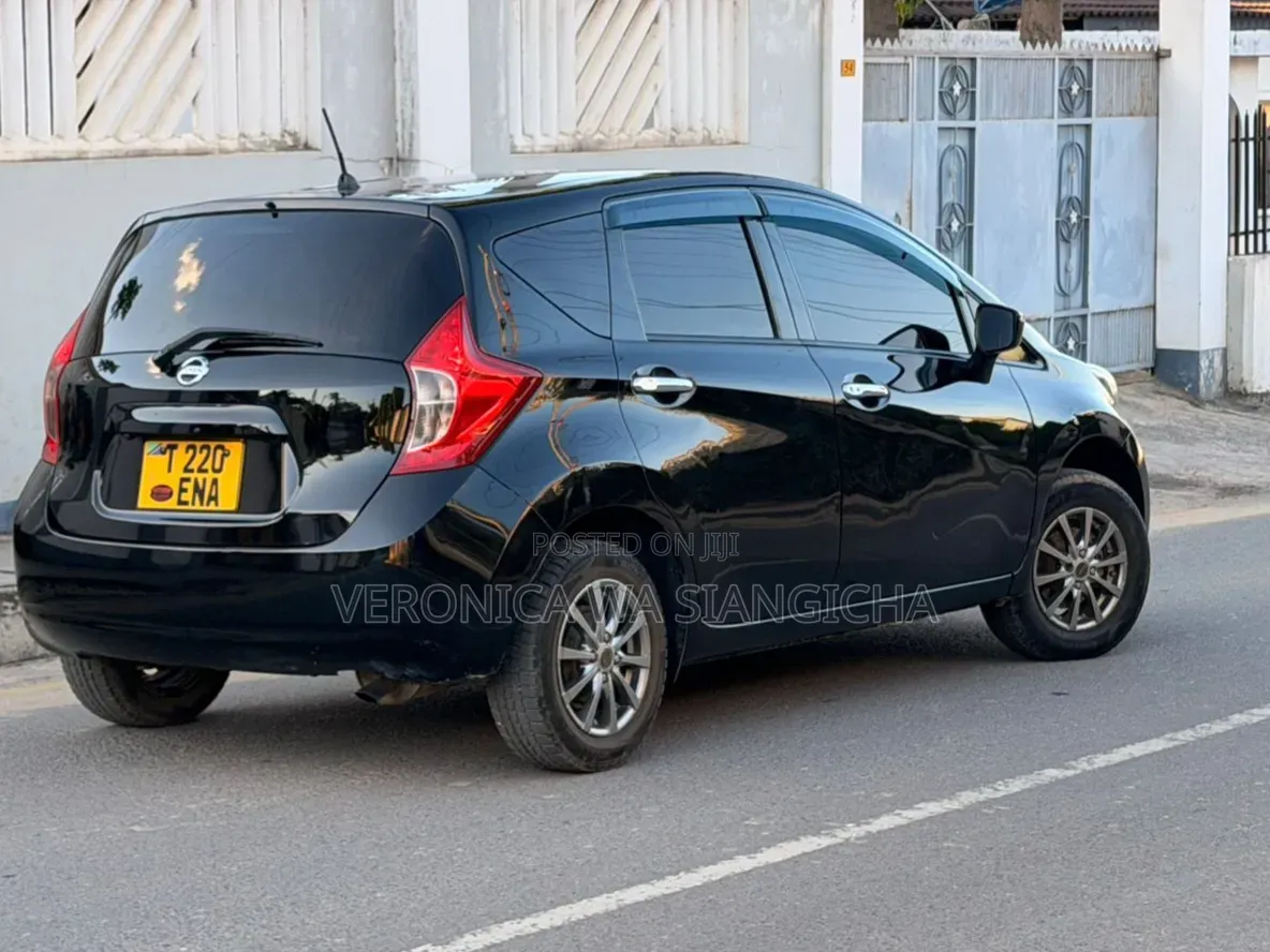 Nissan Note 2014 Black