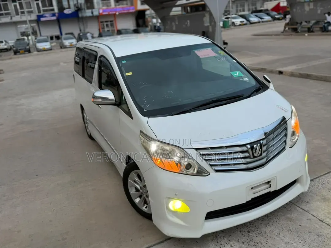 Toyota Alphard 2012 White