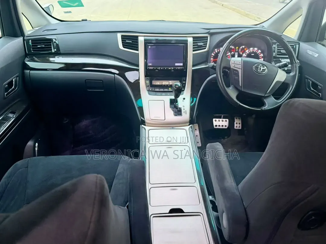 Toyota Alphard 2012 White