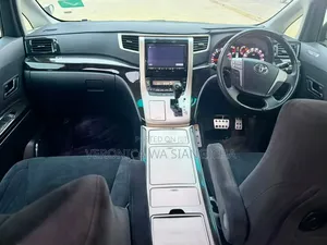 Toyota Alphard 2012 White