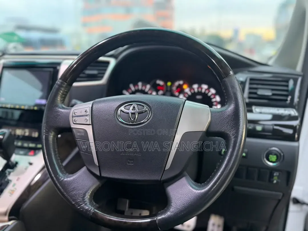 Toyota Alphard 2012 White