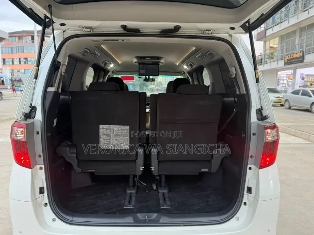 Toyota Alphard 2012 White