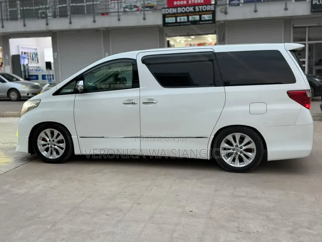 Toyota Alphard 2012 White