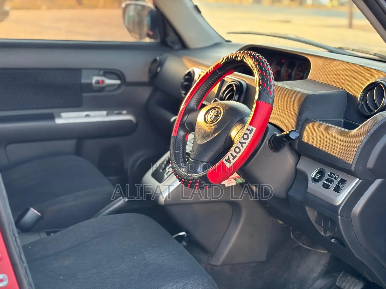Toyota Rumion 1.5 FWD 2021 Maroon