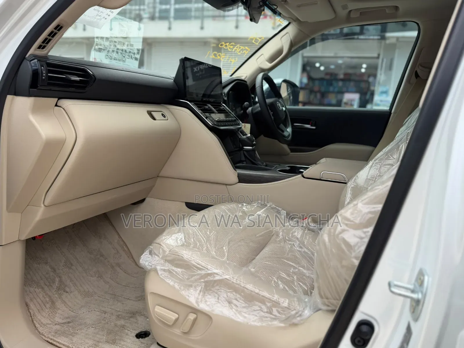Toyota Land Cruiser Prado 2025 White