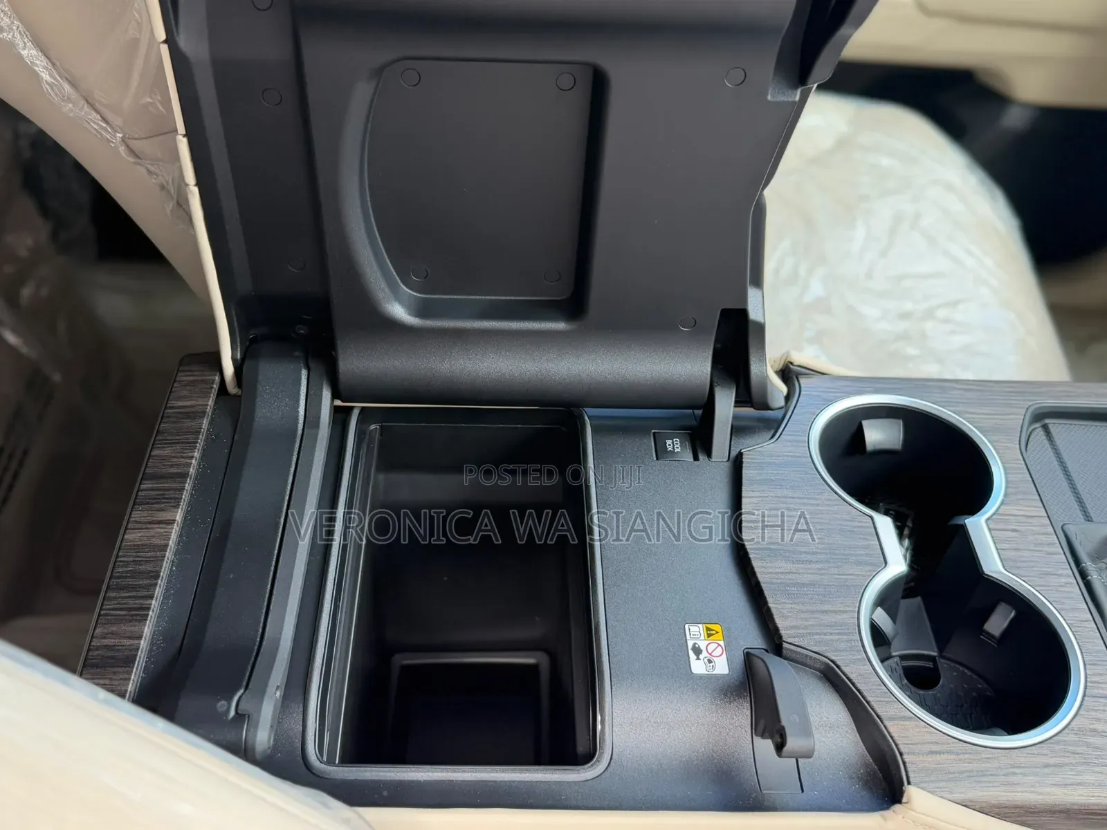 Toyota Land Cruiser Prado 2025 White