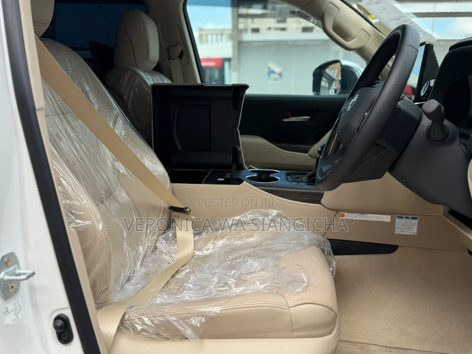 Toyota Land Cruiser Prado 2025 White