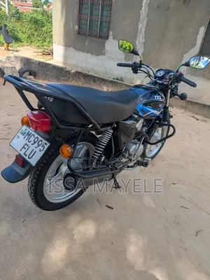 TVS HLX 125 2026 Black