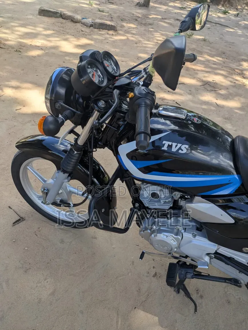 TVS HLX 125 2026 Black