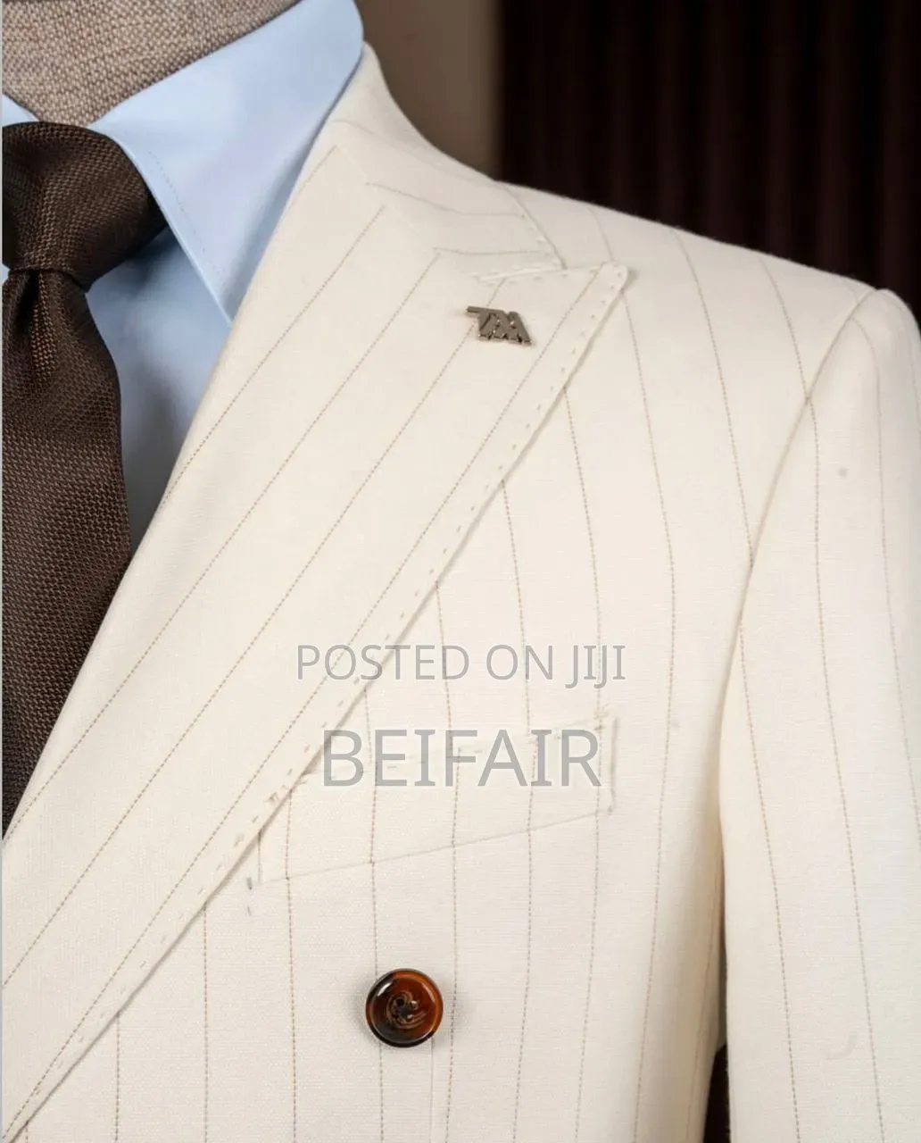 Off-White Double Breasted Stripped Suit