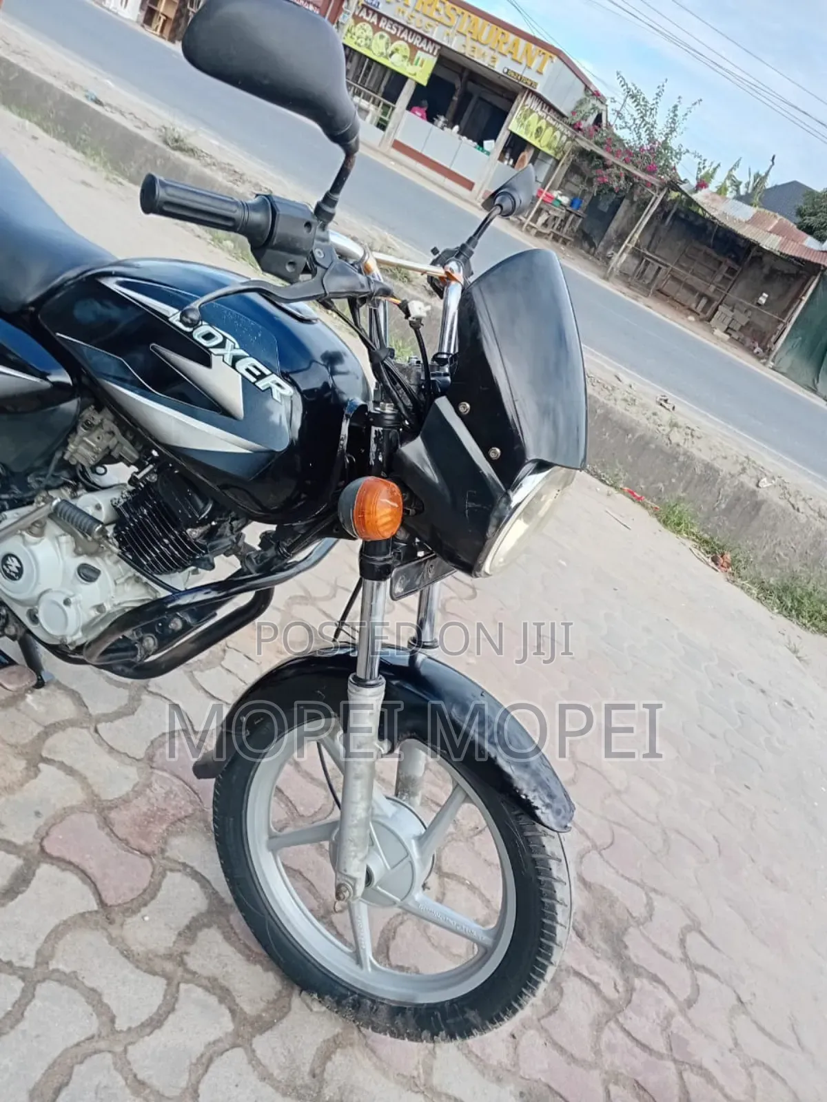 Bajaj Boxer 125 2021 Black