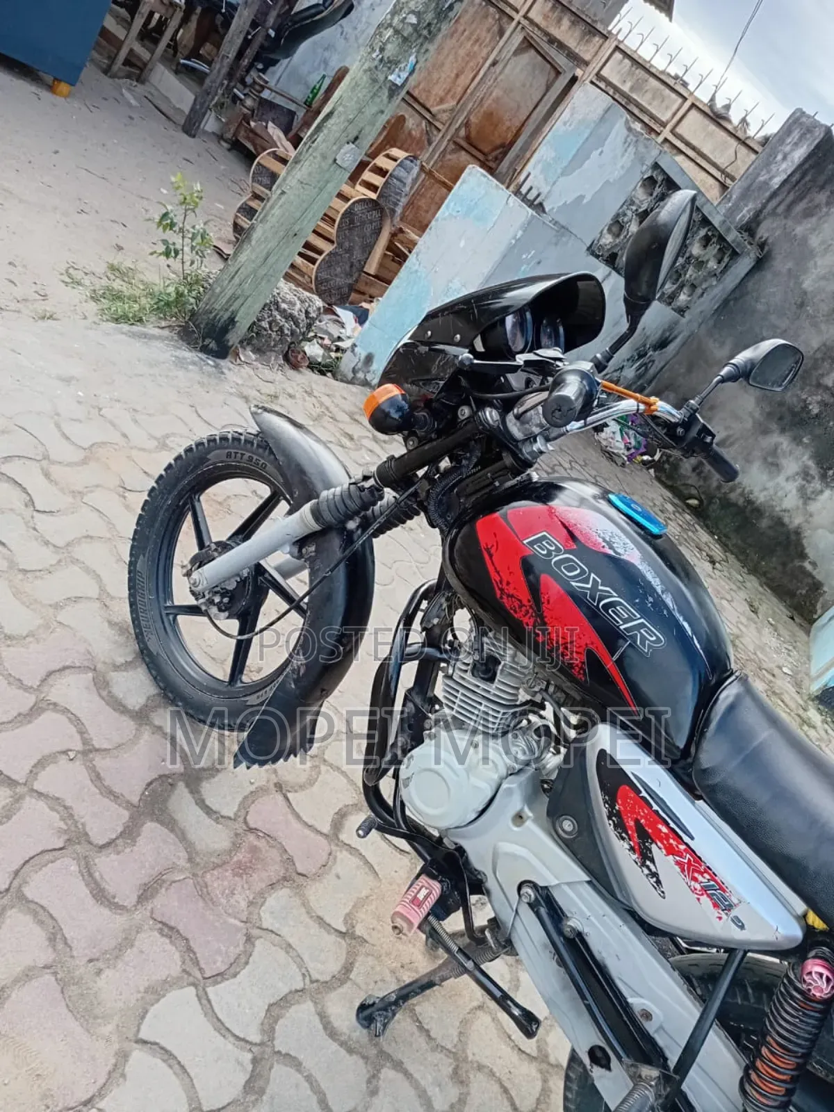 Bajaj Boxer X125 2021 Black