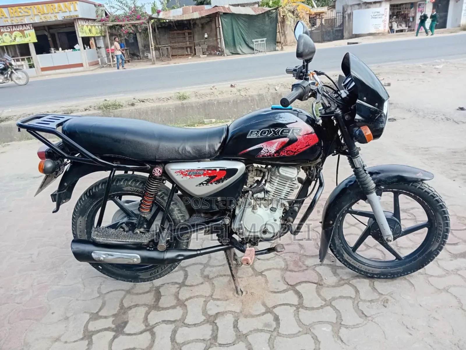 Bajaj Boxer X125 2021 Black