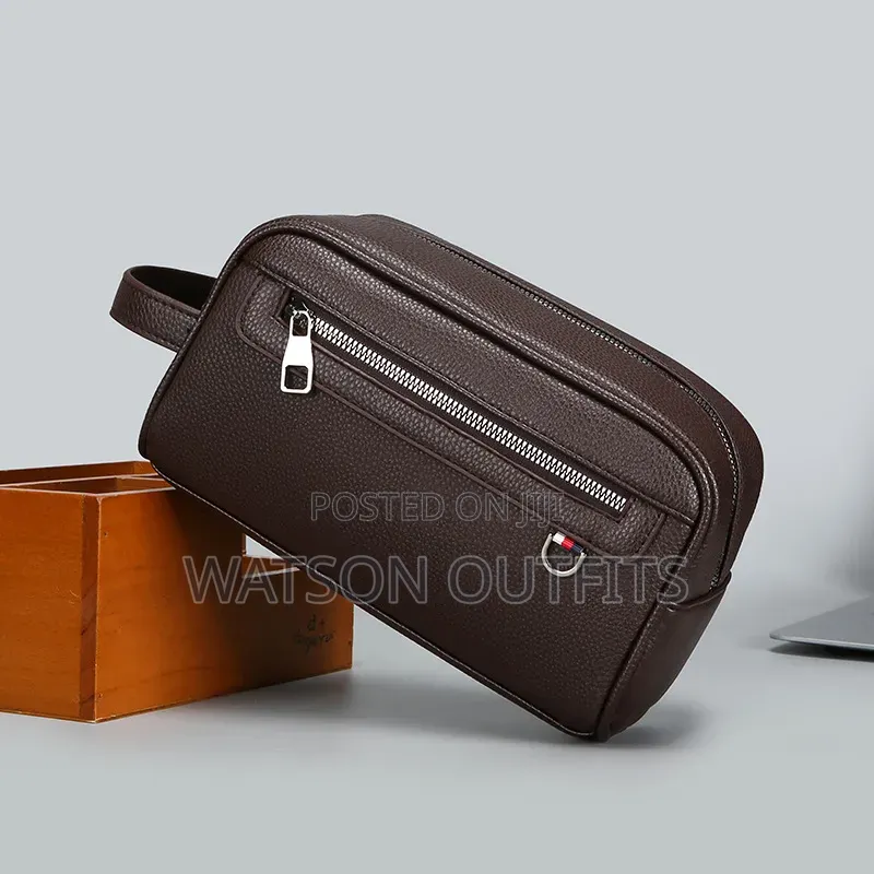 Clutches or Clutch Bags Materials Quality New and Original