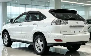 Toyota Harrier 2007 White