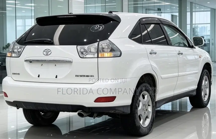 Toyota Harrier 2007 White