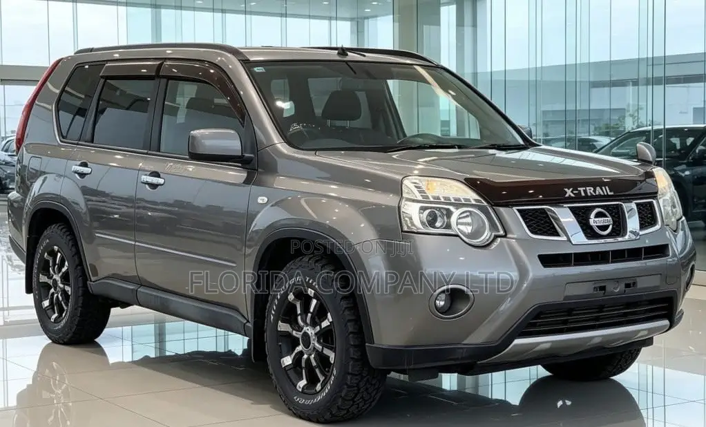Nissan X-Trail 2011 Silver