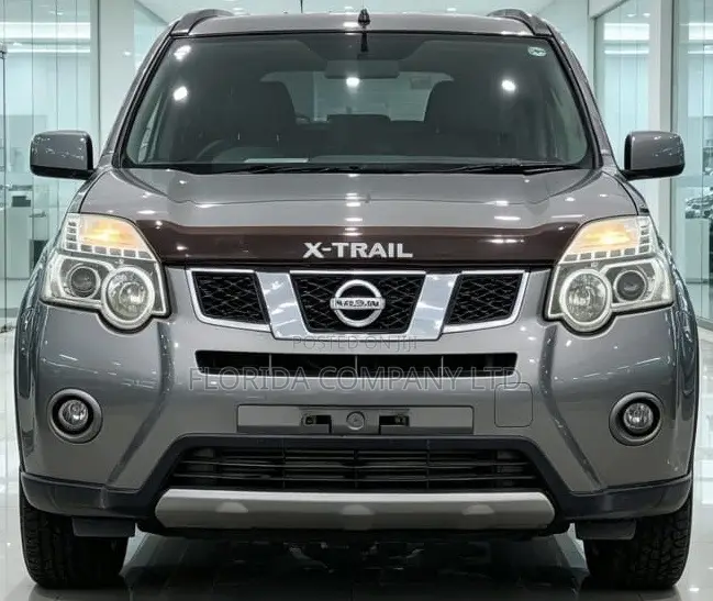 Nissan X-Trail 2011 Silver