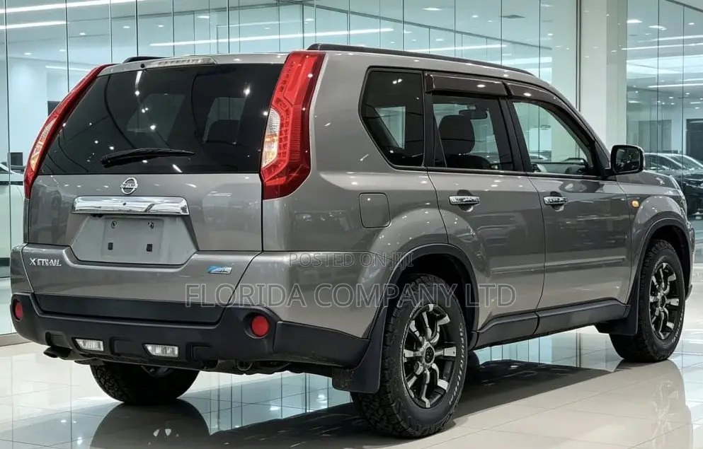 Nissan X-Trail 2011 Silver