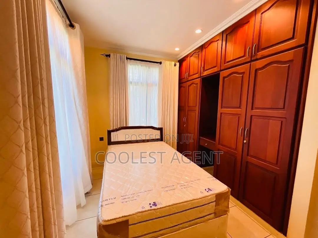 4bdrm Duplex in Coolest Estate, Masaki for rent