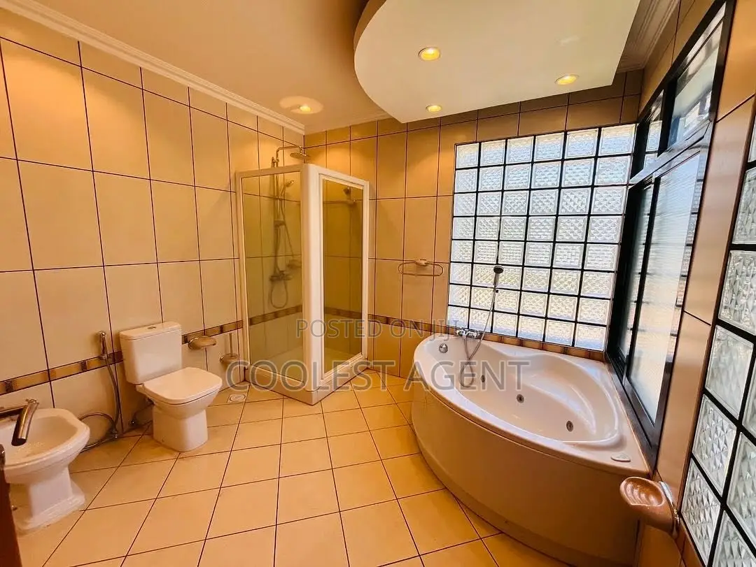 4bdrm Duplex in Coolest Estate, Masaki for rent