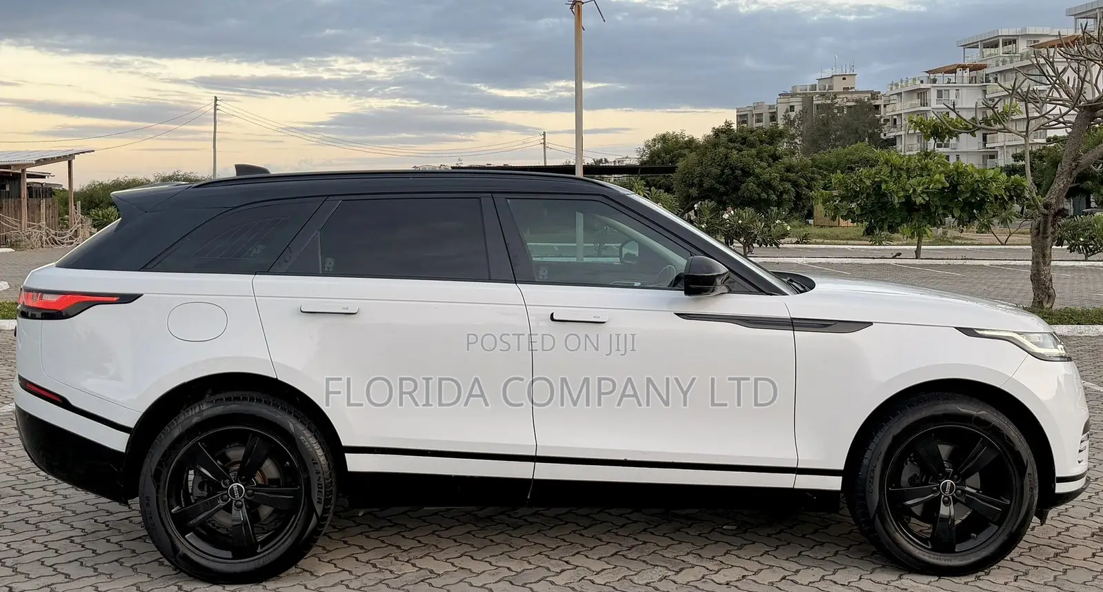 Land Rover Range Rover Velar 2022 White