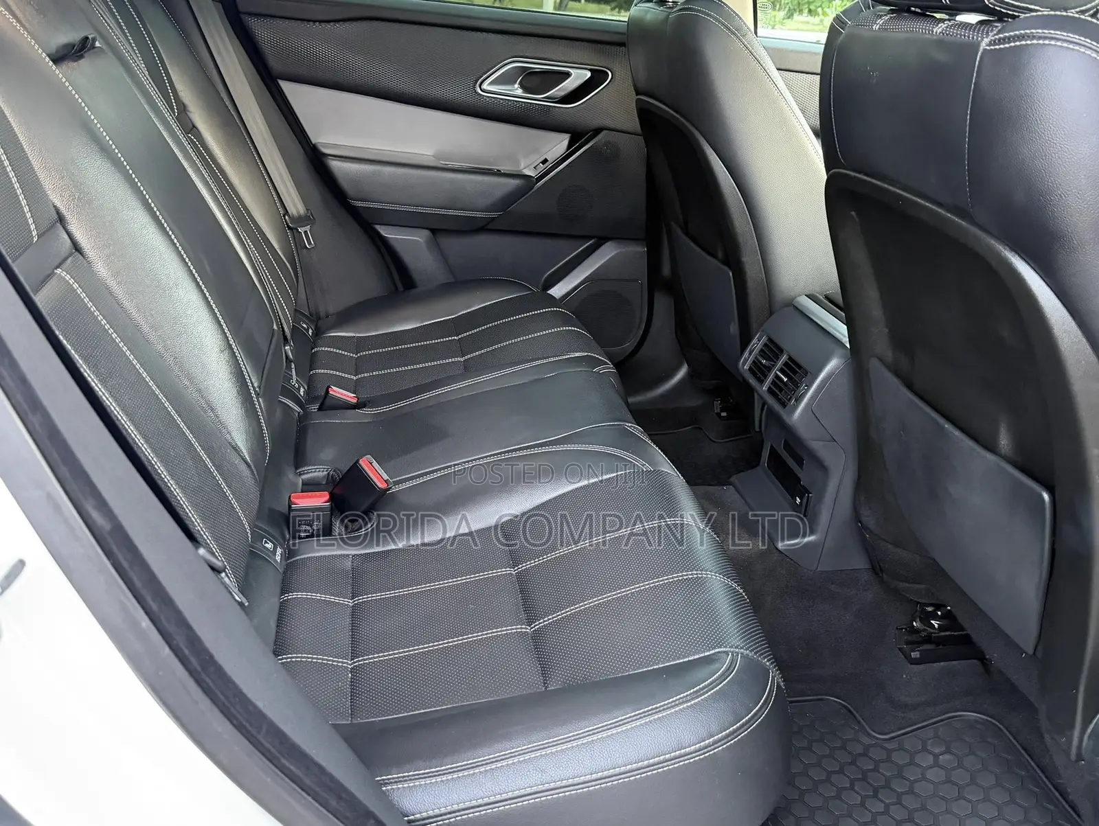 Land Rover Range Rover Velar 2022 White