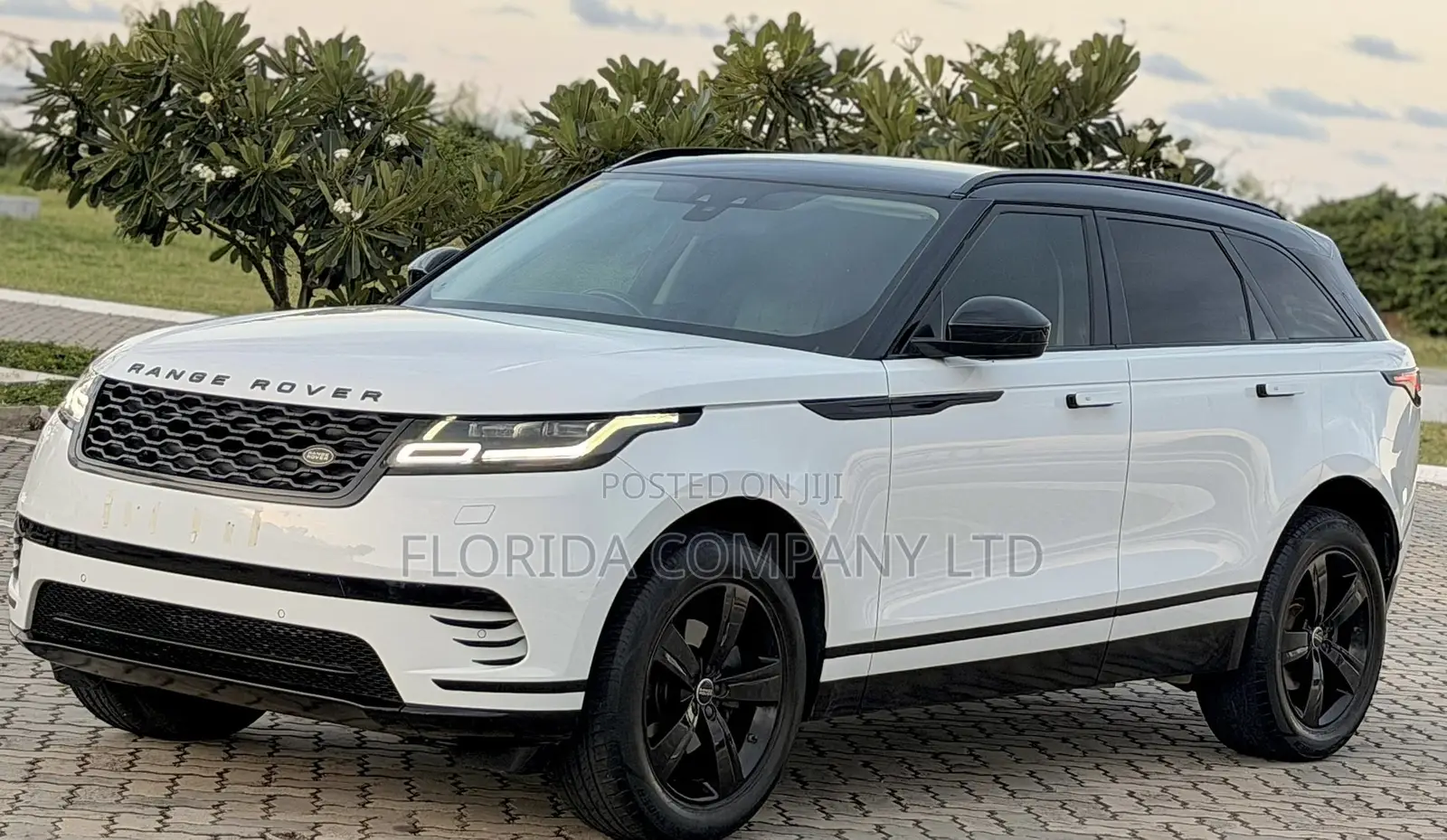 Land Rover Range Rover Velar 2022 White