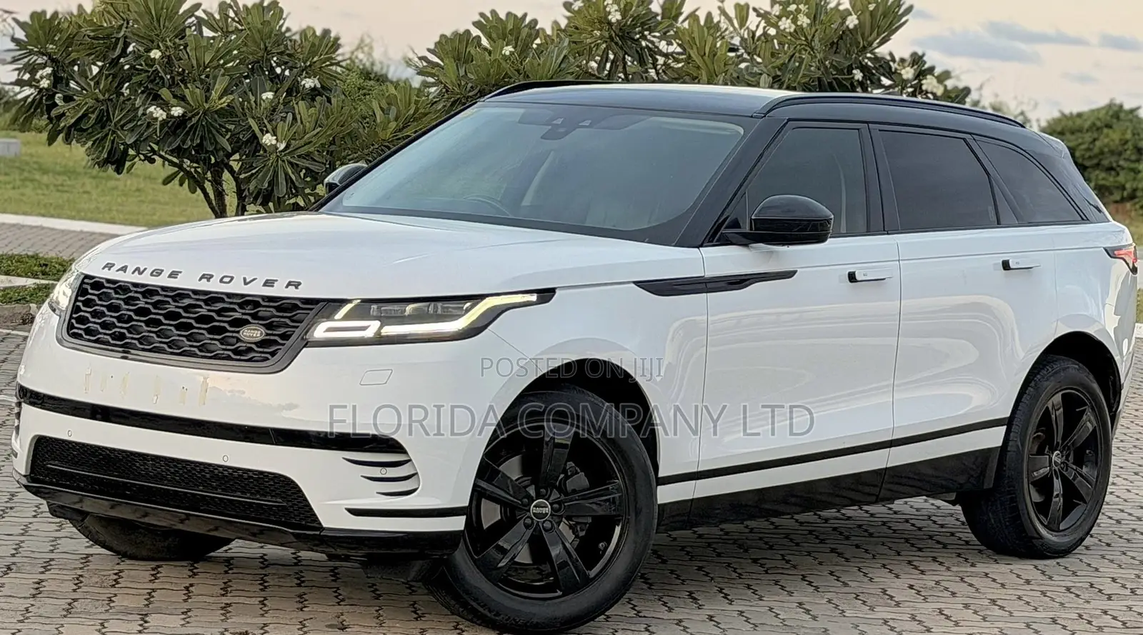 Land Rover Range Rover Velar 2022 White