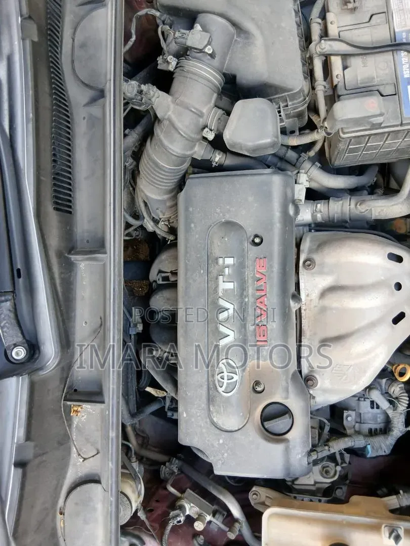 Toyota RAV4 2009 Red
