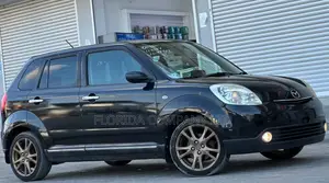 Mazda Verisa 2004 Black