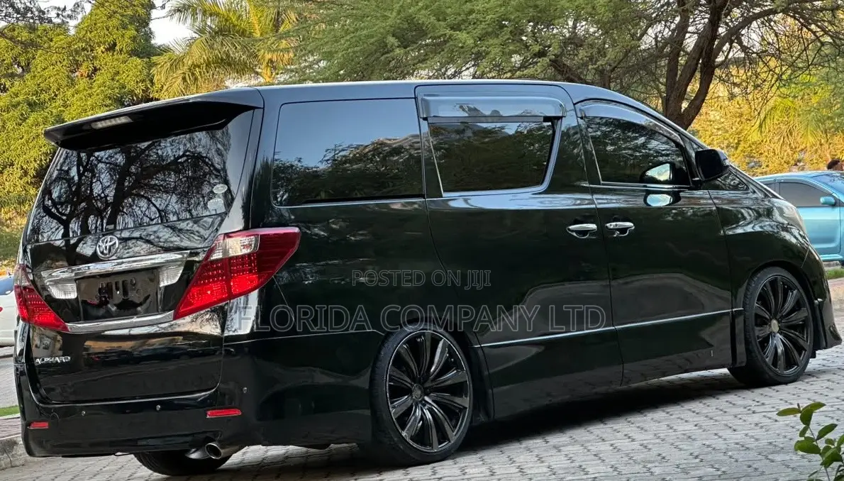 Toyota Alphard 2008 Black