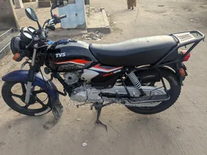TVS HLX 125 2025 Black
