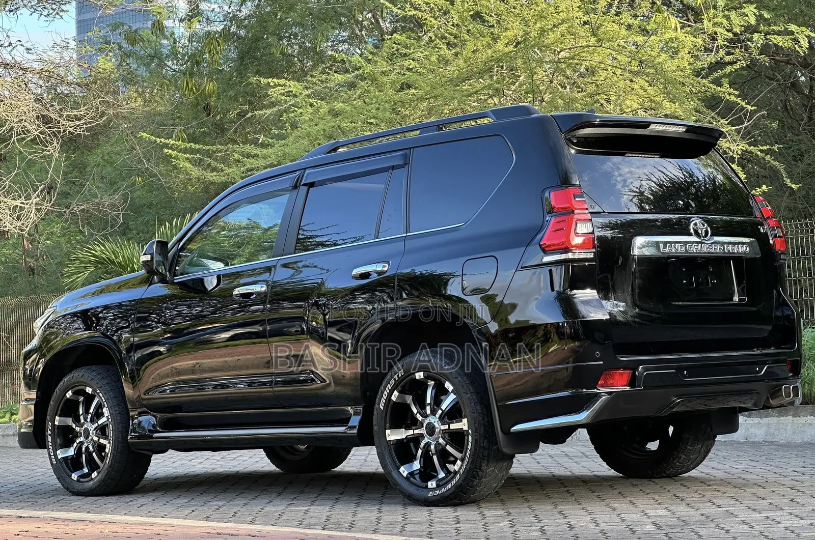 Toyota Land Cruiser Prado 2.8 2023 Black