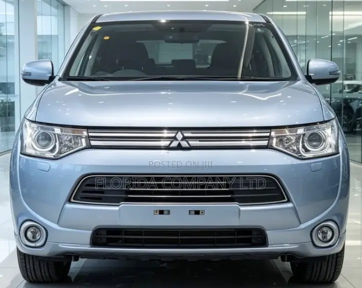 Mitsubishi Outlander 2013